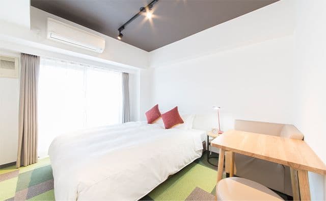 hotel-YU-sp_kv04.jpg